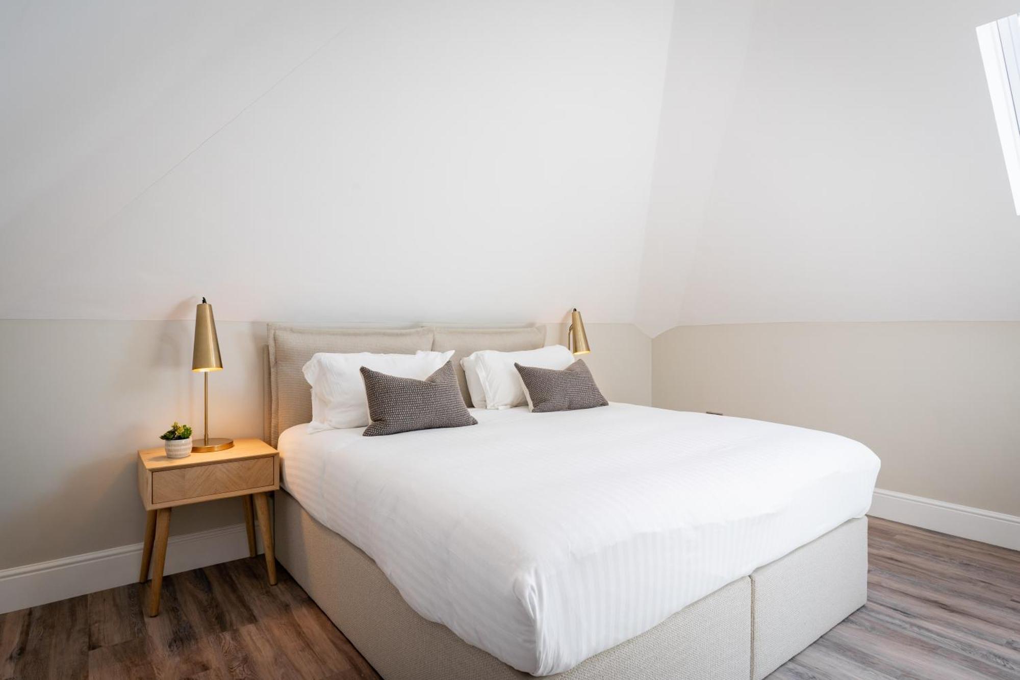 Wellington Place I Your Apartment Bristol Esterno foto