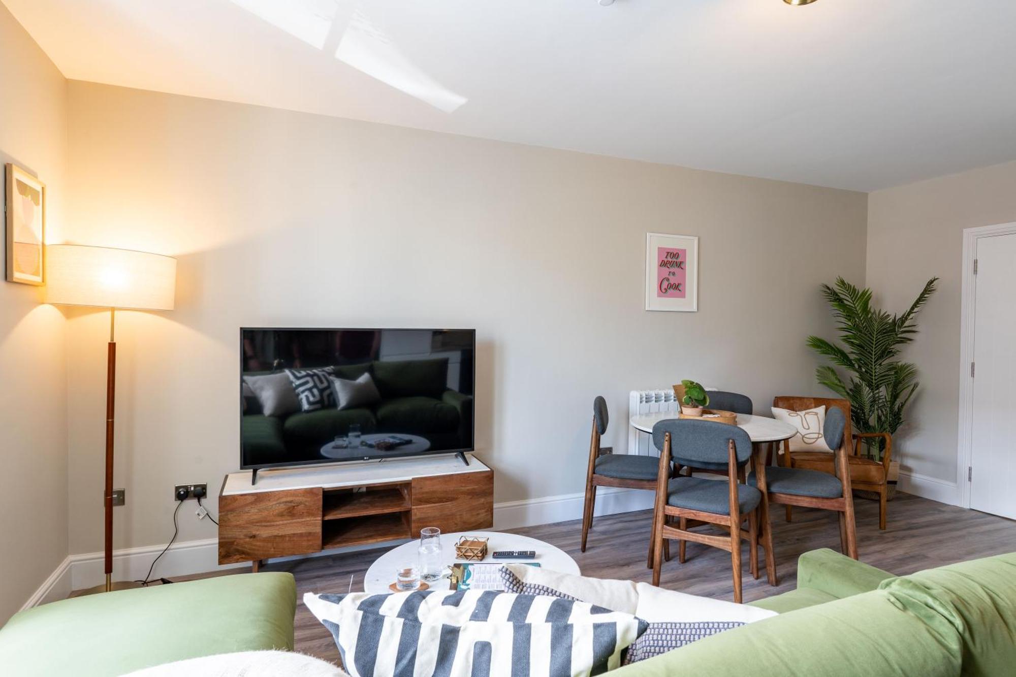 Wellington Place I Your Apartment Bristol Esterno foto